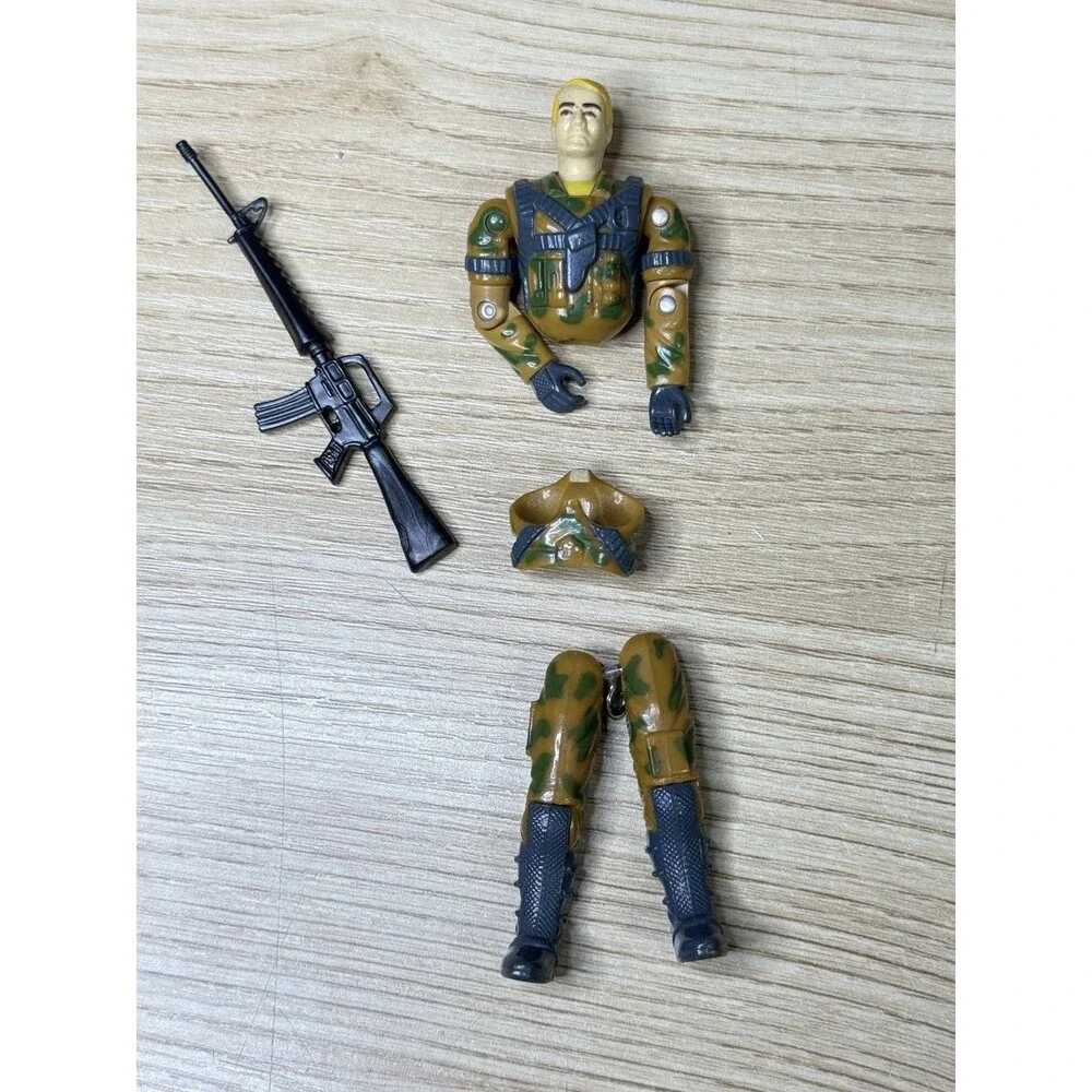 Vtg 1988 GI Joe Hasbro Tiger Force Lifeline Figure & 1990 Joe Freefall ARAH 90s
